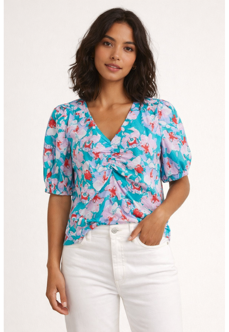 Vikikki top by Vila Clothes
